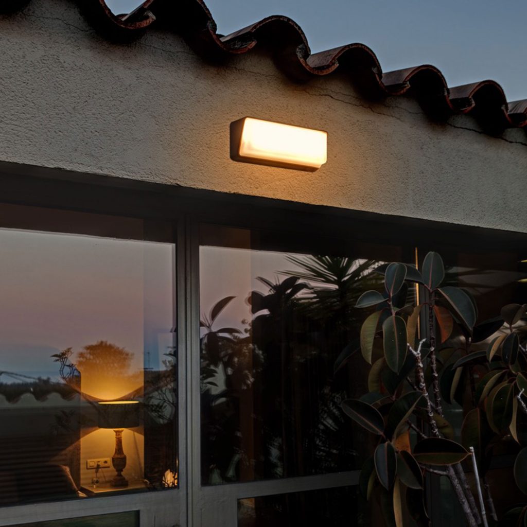 APLIQUE LED MATEL IP65 OVAL NEGRO 9W FRÍA - Imagen 3